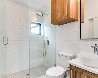 4715 Live Oak Street - Photo Thumbnail 11