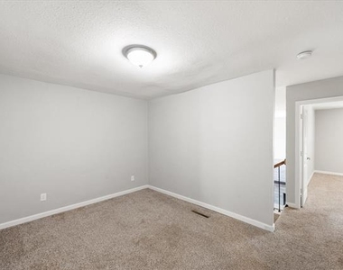 207 E Harwood Road - Photo Thumbnail 15
