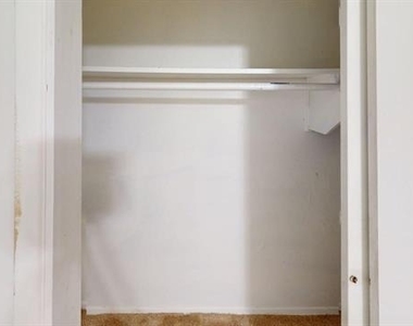 17 Macarthur Drive - Photo Thumbnail 11