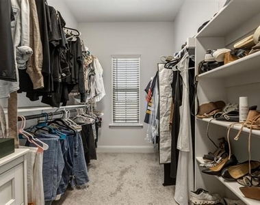 4937 Barcelona Avenue - Photo Thumbnail 23