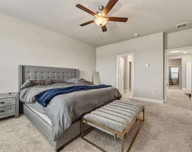 4937 Barcelona Avenue - Photo Thumbnail 22