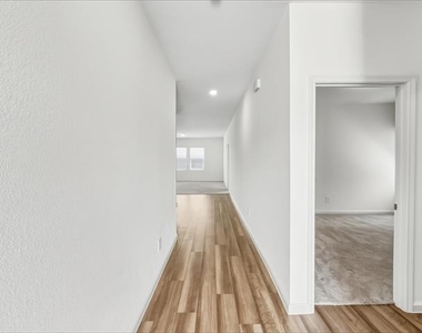 1713 Escondido Drive - Photo Thumbnail 1