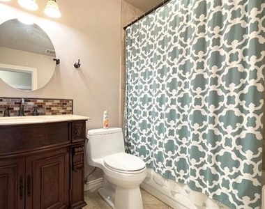 5509 Cypress Drive - Photo Thumbnail 17