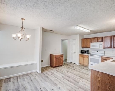 7133 Amber Drive - Photo Thumbnail 18