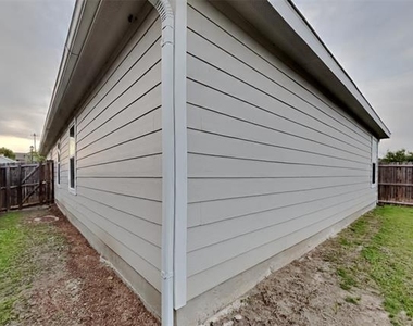 5529 Mcclelland Street - Photo Thumbnail 14