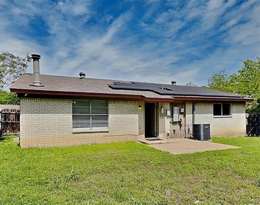 701 Admiralty Way - Photo Thumbnail 17