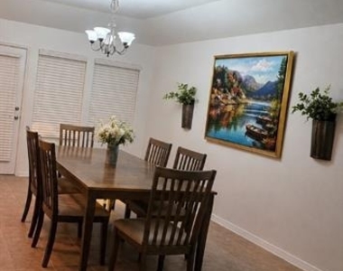 6023 Heather Drive - Photo Thumbnail 13