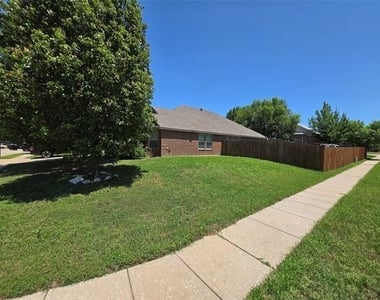 6023 Heather Drive - Photo Thumbnail 15