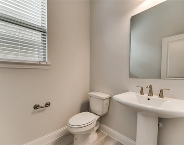 5908 Horsetail Drive - Photo Thumbnail 23