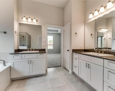 5908 Horsetail Drive - Photo Thumbnail 14