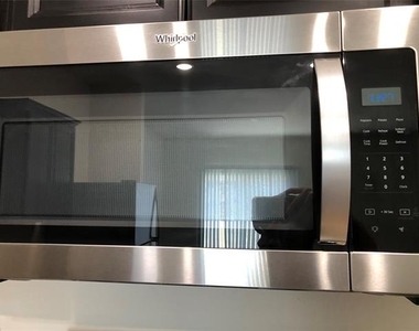 921 Bois D Arc Lane - Photo Thumbnail 5