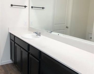 921 Bois D Arc Lane - Photo Thumbnail 11