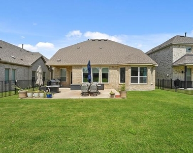 3217 Flowering Peach Drive - Photo Thumbnail 26