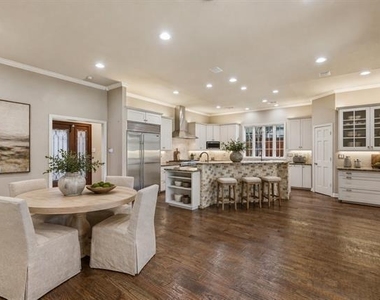 5304 Seascape Lane - Photo Thumbnail 4