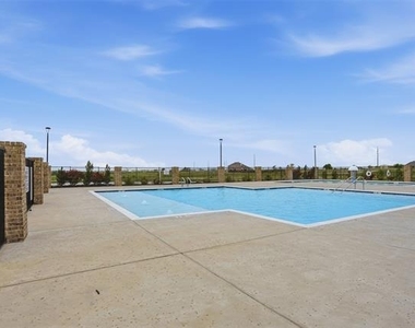 11828 Serval Street - Photo Thumbnail 26