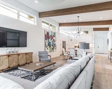 4202 Bonham Street - Photo Thumbnail 2
