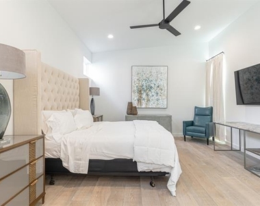 4202 Bonham Street - Photo Thumbnail 14