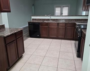 235 Magnolia Drive - Photo Thumbnail 18