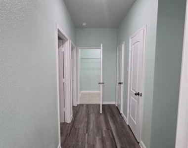 235 Magnolia Drive - Photo Thumbnail 13