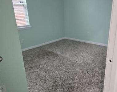 235 Magnolia Drive - Photo Thumbnail 21