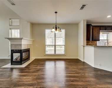 11066 Chanay Drive - Photo Thumbnail 6