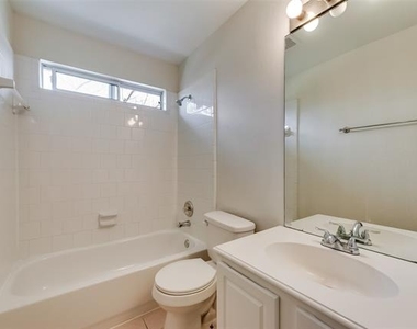 11066 Chanay Drive - Photo Thumbnail 15