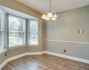 3104 Steve Drive - Photo Thumbnail 12