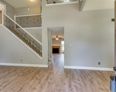3104 Steve Drive - Photo Thumbnail 1
