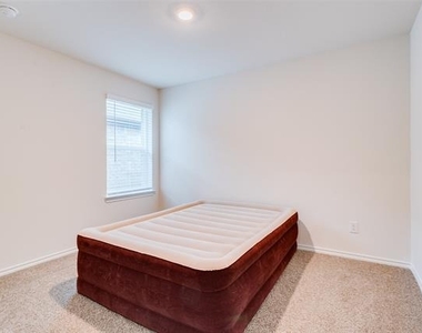 4115 Mountain Drive - Photo Thumbnail 8