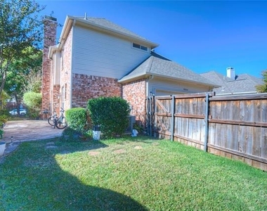 9504 Rodeo Drive - Photo Thumbnail 33