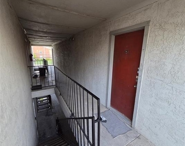 7621 Mccallum Boulevard - Photo Thumbnail 1