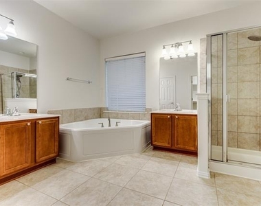 592 Burning Oak Drive - Photo Thumbnail 15