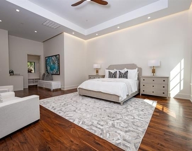 1230 Oak View Court - Photo Thumbnail 13