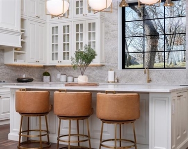 1230 Oak View Court - Photo Thumbnail 8