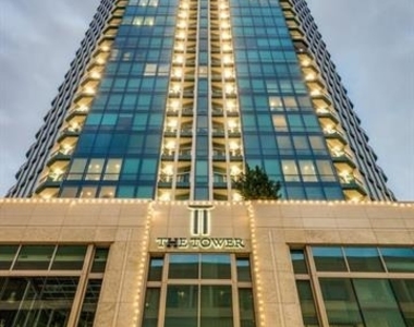 500 Throckmorton Street - Photo Thumbnail 16