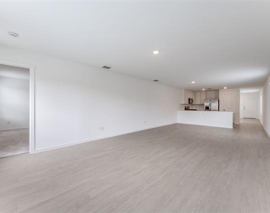 3812 Ontario Way - Photo Thumbnail 5