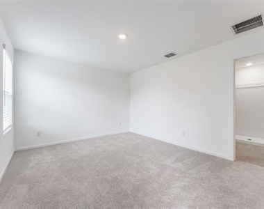 3812 Ontario Way - Photo Thumbnail 8