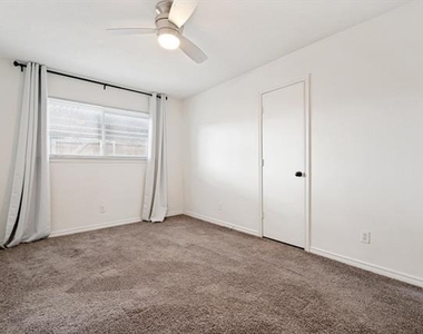 3636 Hopetown Drive - Photo Thumbnail 20