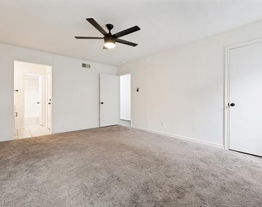 3636 Hopetown Drive - Photo Thumbnail 16