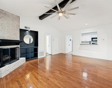 3636 Hopetown Drive - Photo Thumbnail 5