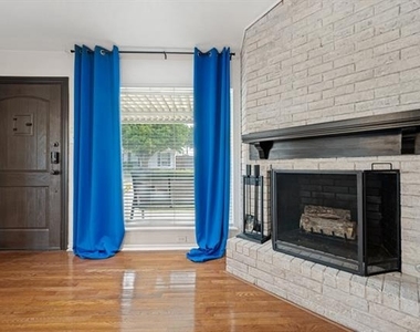 3636 Hopetown Drive - Photo Thumbnail 2