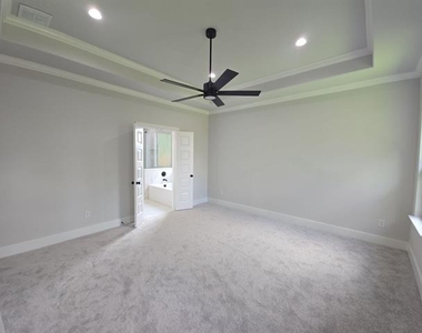 1609 Sharon Street - Photo Thumbnail 9
