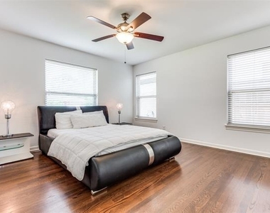 6330 Marquita Avenue - Photo Thumbnail 10
