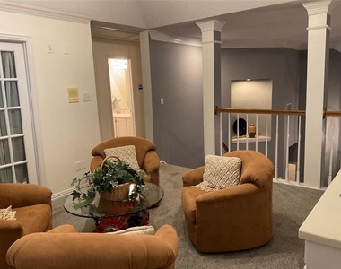 2102 Hunter Place Lane - Photo Thumbnail 24