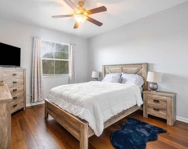 9271 Madewood Court - Photo Thumbnail 14