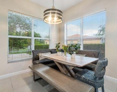 9271 Madewood Court - Photo Thumbnail 3