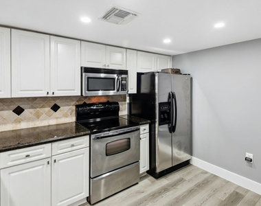 520 Se 5th Avenue - Photo Thumbnail 8