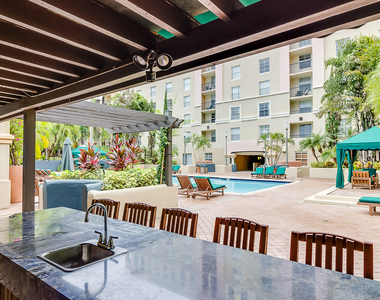520 Se 5th Avenue - Photo Thumbnail 48