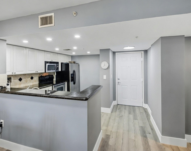520 Se 5th Avenue - Photo Thumbnail 13