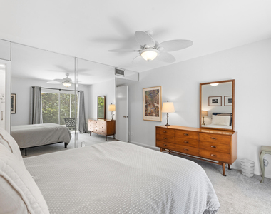 2600 Se Ocean Boulevard - Photo Thumbnail 15